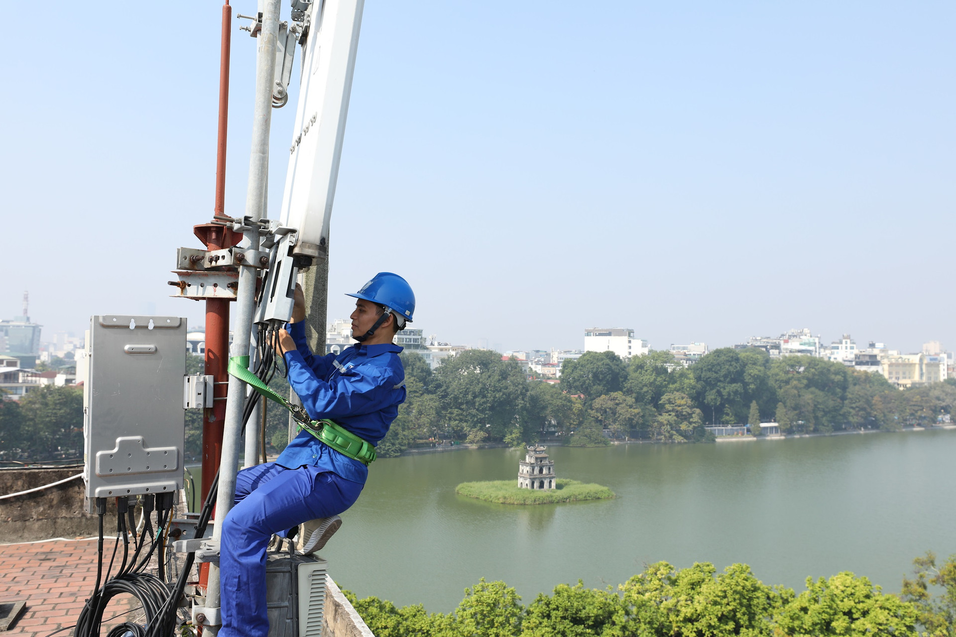 Sửa chữa, hợp lý hóa mạng viễn thông tại khu vực Phương Liệt, Đại La, Giải Phóng, Kim Liên.