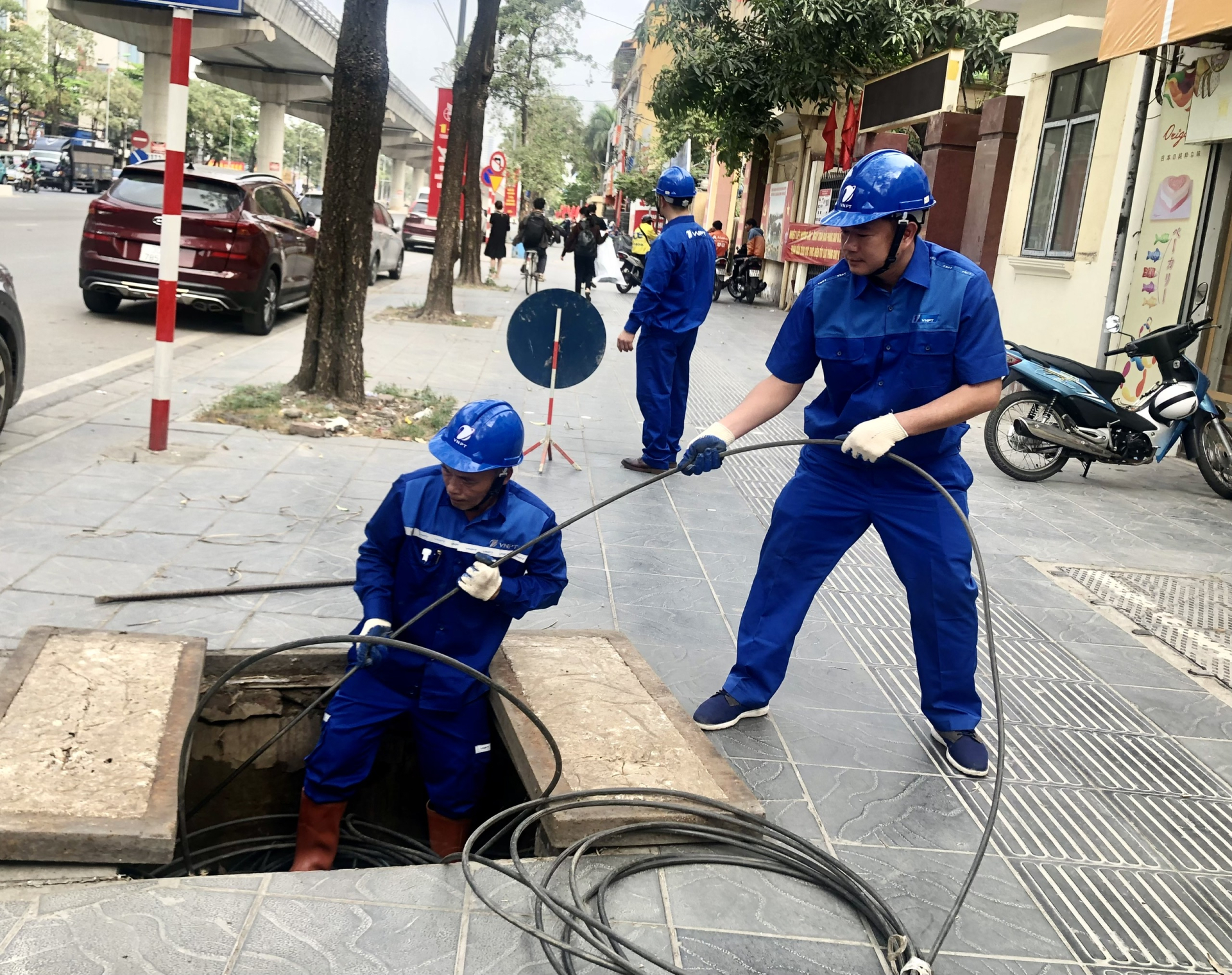 Sửa chữa, hợp lý hóa mạng viễn thông tại khu vực Lê Duẩn, Trần Hưng Đạo.