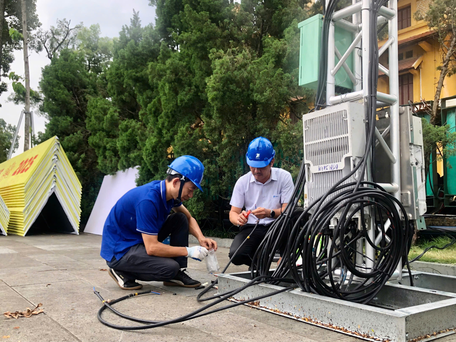 VNPT HÀ NỘI ĐẢM BẢO KẾT NỐI THÔNG SUỐT, PHỤC VỤ NGƯỜI DÂN TRONG KỲ NGHỈ LỄ 2/9